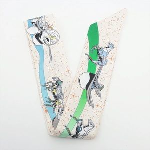 Hermes Twilly Space Derby White with Twilly Box